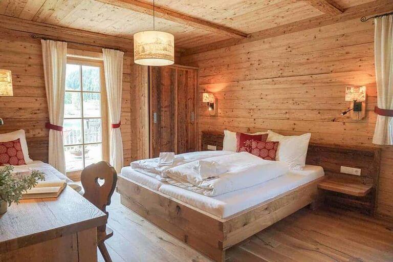 Chalet-2