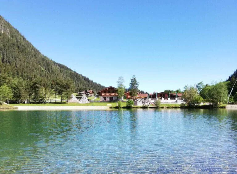 🌄 Hinterrohrgut - idyllische Appartements in Flachau 🏞️